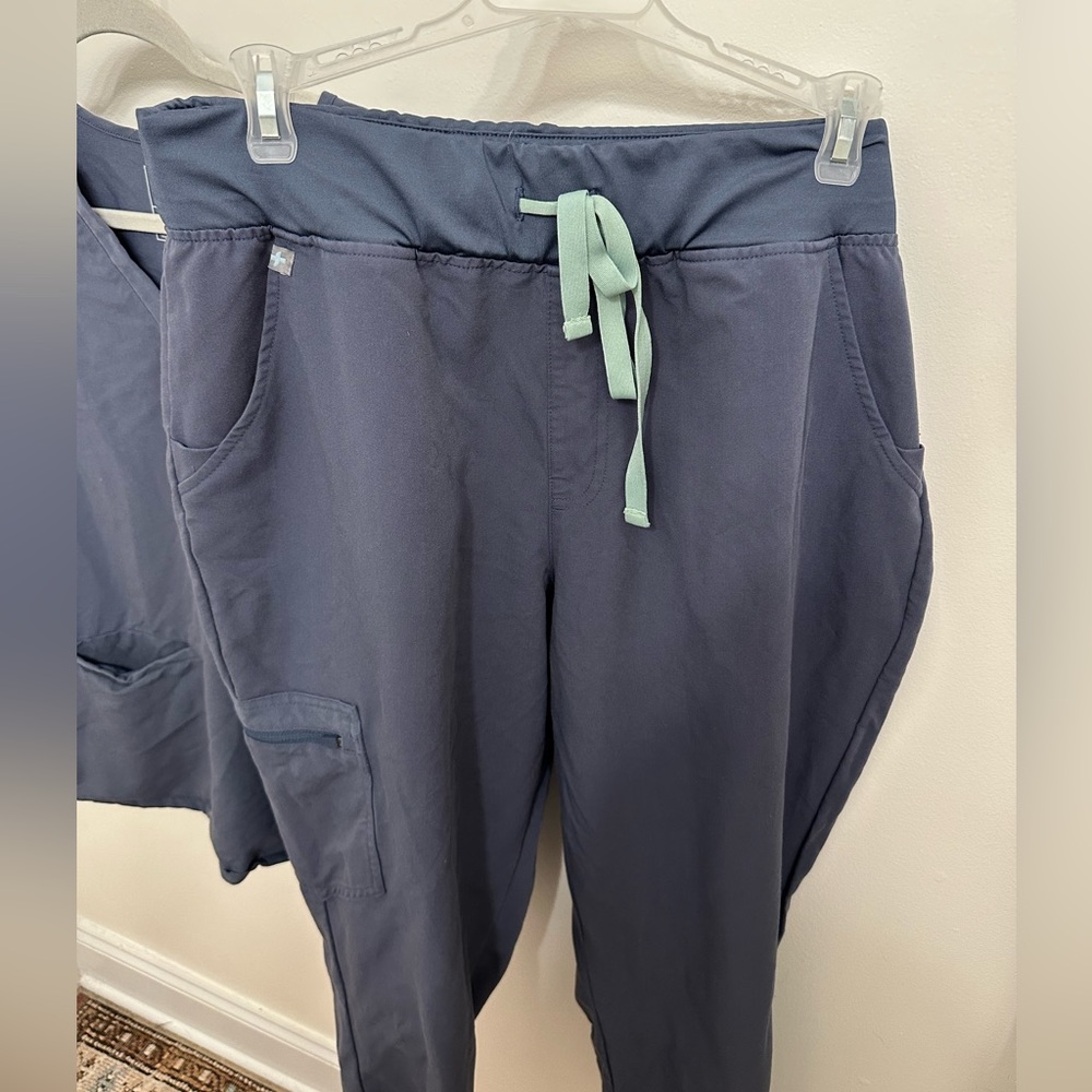 Figs scrubs joggers